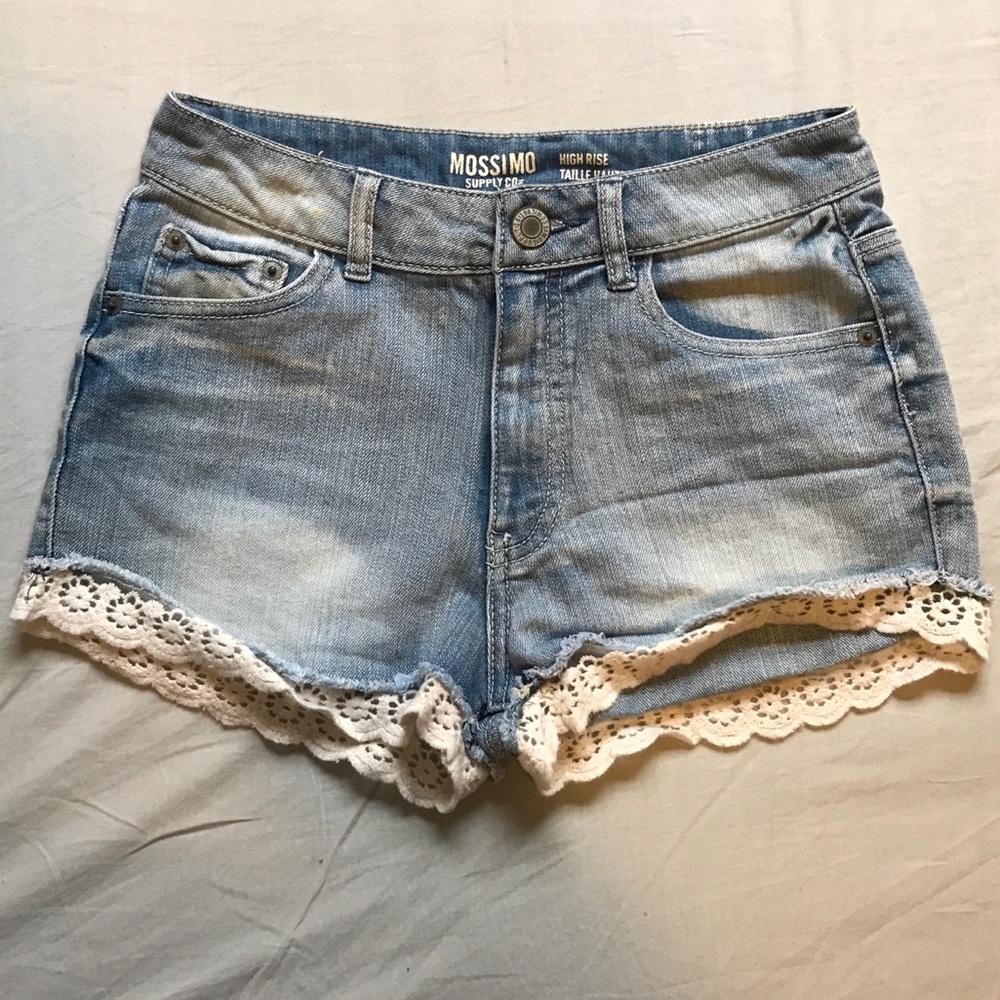 High Waisted Lace Lined Shorts